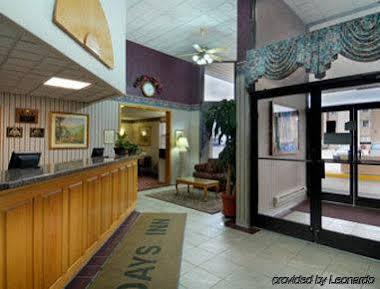 Days Inn By Wyndham Жилет Екстериор снимка